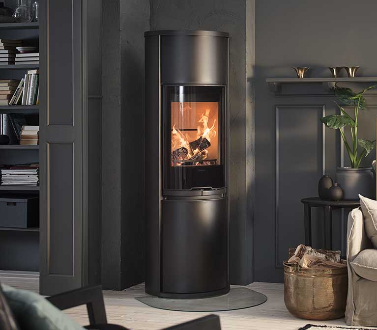 Black Contura 690G with glassdoor