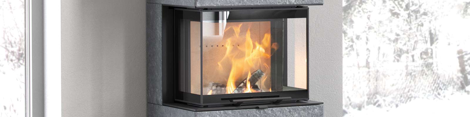 Den unike og elegante ”widescreen-døren” gir ilden et tydelig nærvær i rommet
