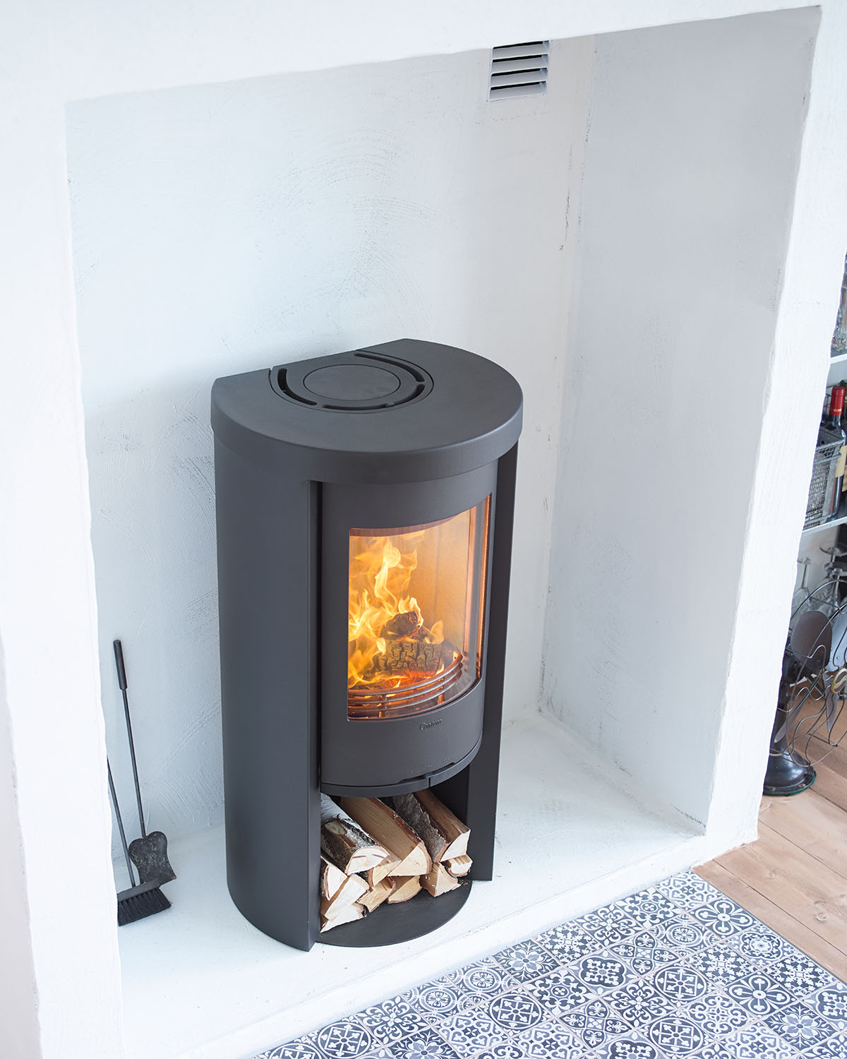 Contura 520 Style in black