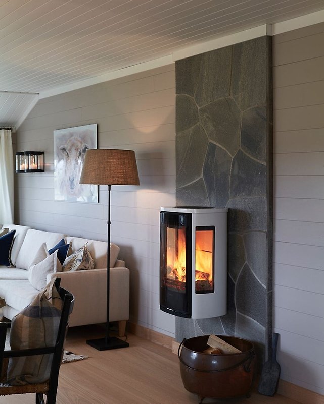 Quel habillage mural derrière son poêle à bois ? | Contura